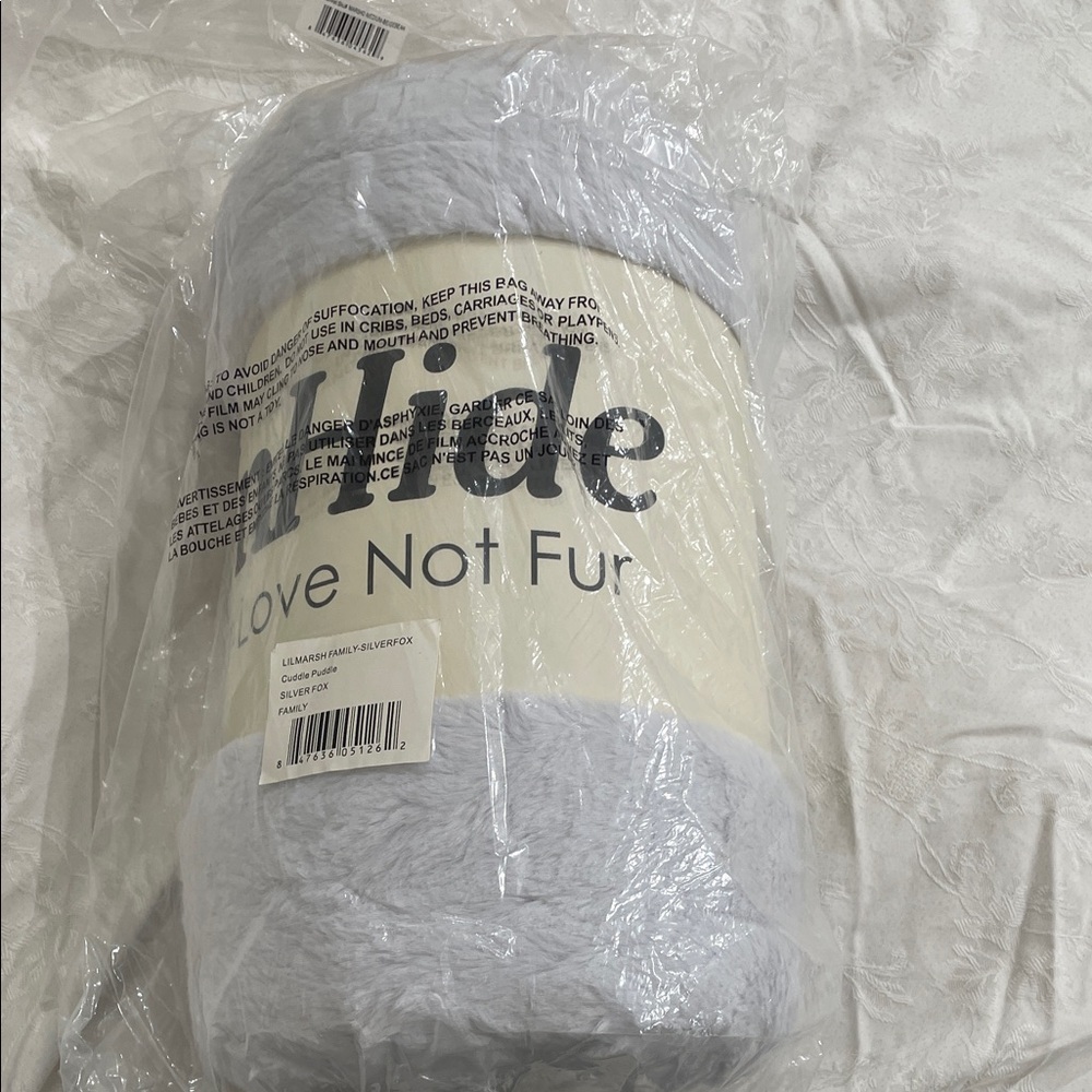 Gray Faux Fur Throw Blanket - Cuddle Puddle